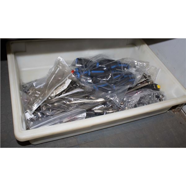 ASSRT. MASTERCRAFT TOOLS, SOCKETS, TOOLS