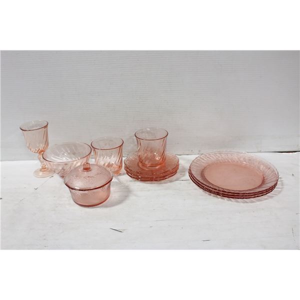 ARCOROC FRANCE PINK 7 PC