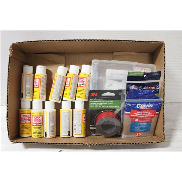 BOX WITH 3M COMMAND STRIPS, GLUE STICKS,