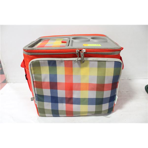 INSULATED TABLE TOP PICNIC COOLER BAG/LUNCH