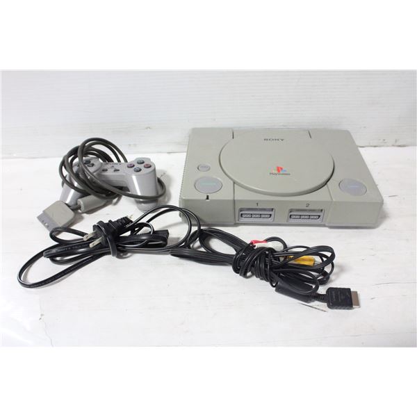 PLAYSTATION 1 PS1 CONSOLE W/ CABLES & CONTROLLER