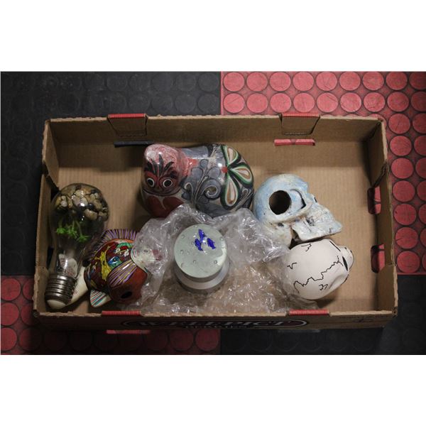 FLAT OF COLLECTIBLE FIGURINES INCL. LIT GLASS