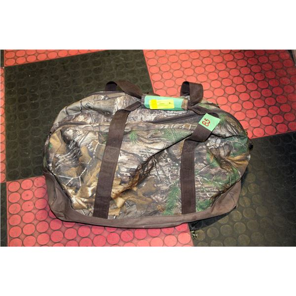 CAMOFLAGE DUFFLE BAGS