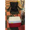 Image 1 : RUBBERMAID COOLER WITH CAMPING CHAIR
