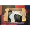 Image 1 : LOT OF WELDING EQUIPMENT INCLUDES MASKS AND GLOVES