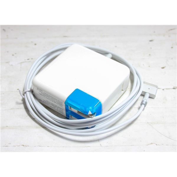 NEW MACBOOK AIR CHARGER