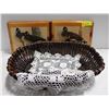Image 1 : WICKER BASKET WITH 2 HANDMADE WOODEN