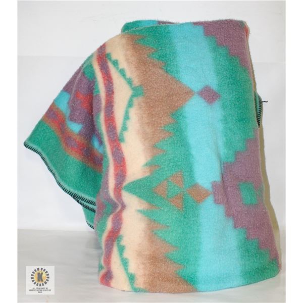 VINTAGE NAVAJO DOUBLE SIZE WOOLEN BLANKET-ESTATE