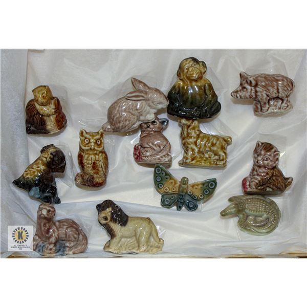 11 VINTAGE RED ROSE TEA FIGURINES (CANADA)