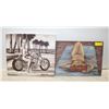Image 1 : PAIR OF ORIGINAL ART ON CANVAS PAINTINGS
