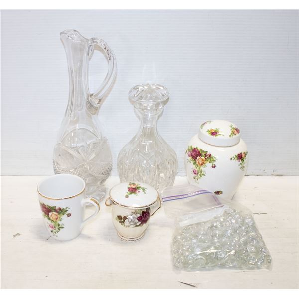 LOT OF VINTAGE VASE/DECANTERS INCLUDES ROYAL