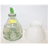 Image 1 : MILK GLASS LAMP TOP SOLD WITH PIZZARO GLASS WASP