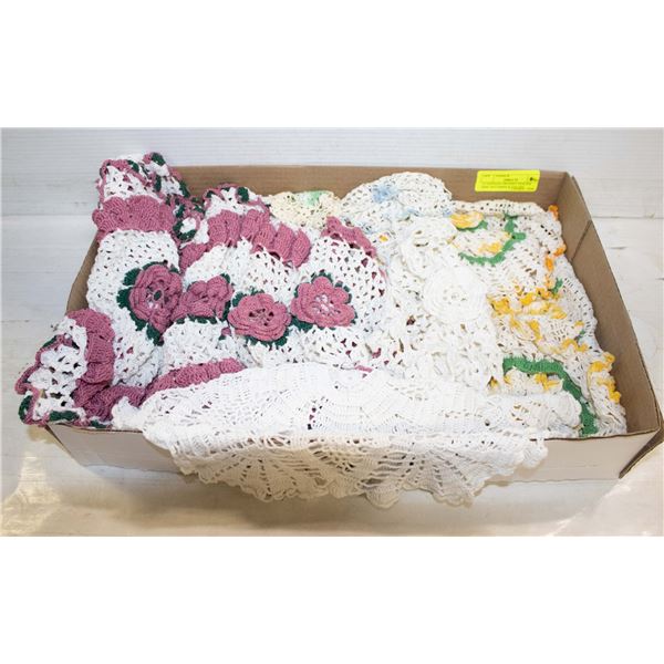 11 VINTAGE CROCHET DOILIES, MISC PATTERNS & COLORS