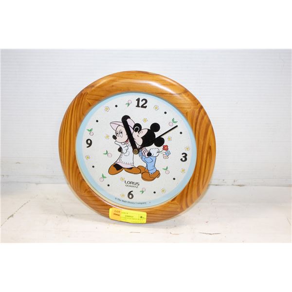 WINTAGE LORUS QUARTZ WALT DISNEY CLOCK