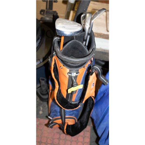 JR GOLF CLUBS & BAG