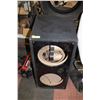 Image 1 : DOUBLE SPEAKER BOX