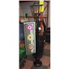 Image 1 : OUTDOOR CARRIAGE 6FT LIGHT WITH WELCOME