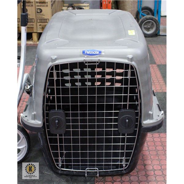 PETMET PET KENNEL H-23" W-19" L-29"