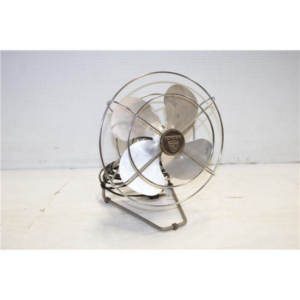 RETRO TORCAN 115 VOLT FAN MODEL:886-P4 LR 8647