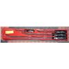 Image 1 : 4 PIECE PRY BAR SET