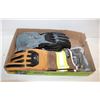 Image 1 : 3 NEW PAIRS OF XL WORK GLOVES