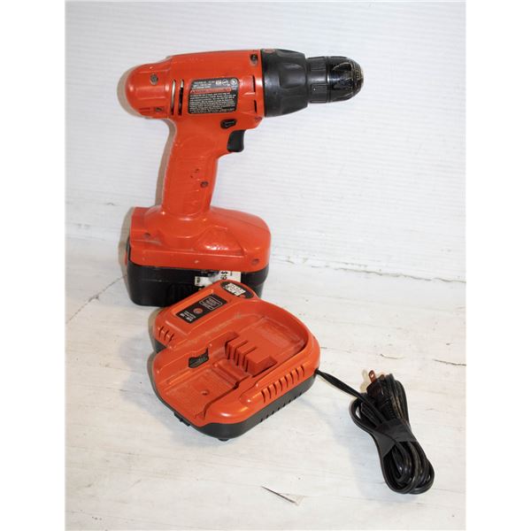 BLACK AND DECKER CORDLESS DRILL WITH BATTERY
