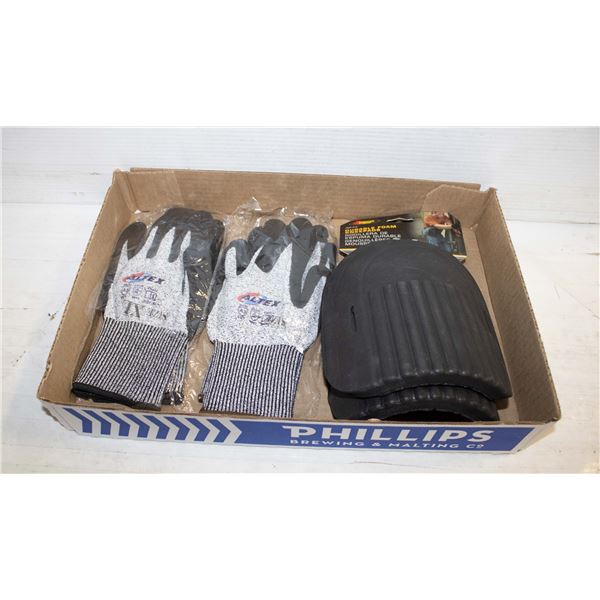 2 NEW PAIRS OF XL WORK GLOVES WITH NEW KNEE PADS