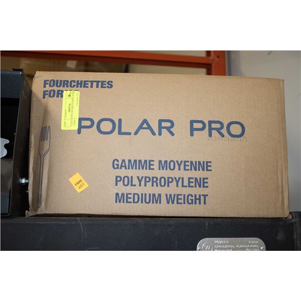 CASE OF POLAR PRO PLASTIC FORKS 1000PCS