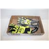Image 1 : 2 NEW (L) PAIRS BOB DALE GLOVES CUT RESISTANT