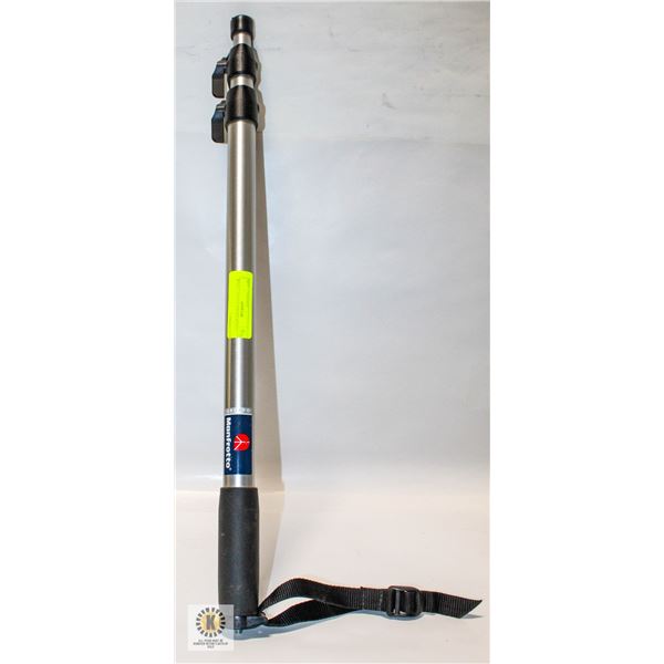 SINGLE POLE CAMERA STAND