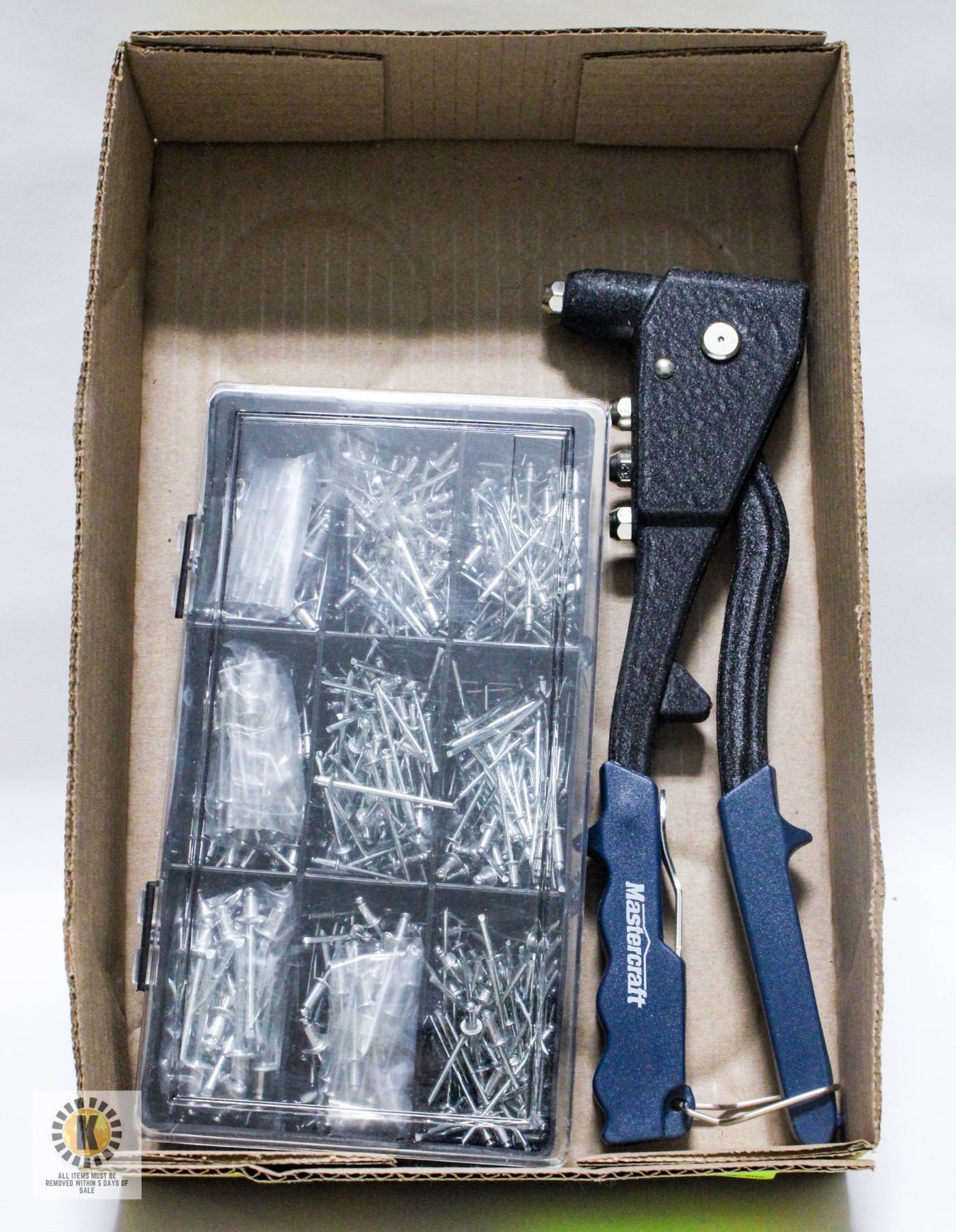 Mastercraft Hand Rivet FLAT WITH MASTERCRAFT RIVETING TOOL AND