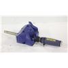 Image 1 : IRWIN QUICK GRIP 90 DEGREE RIGHT ANGLE CLAMP