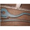 Image 3 : Shut-Off Tool w/ Sheet Metal Hole Punch