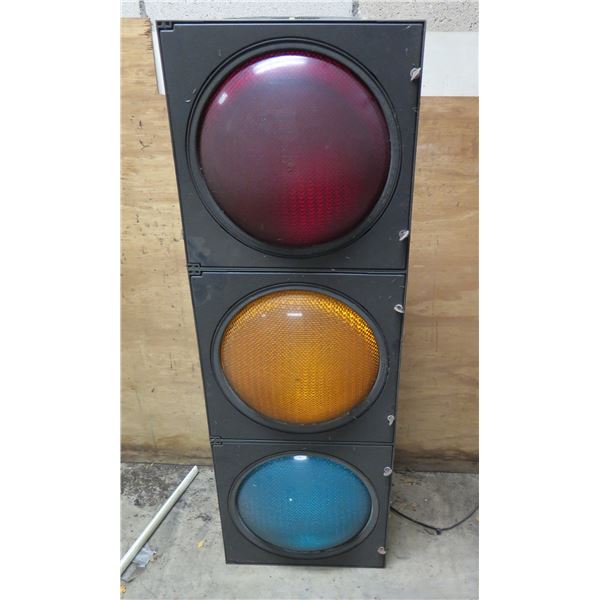 Traffic Light 14" x 42"