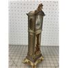 Image 3 : VINTAGE TABLE TOP GRANDFATHER CLOCK UNTESTED
