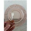 Image 2 : PINK DEPRESSION GLASS PIECES