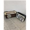 Image 1 : VINTAGE TRANSISTOR RADIOS