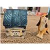 Image 2 : Vintage Norleans CHOOSIE dog house salt and pepper shakers. Stamped |Japan. No corks or plugs