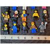 Image 4 : Lego figures & accessories.