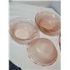 Image 2 : Vintage pink Indiana glass fruit bowl and serving bowls.