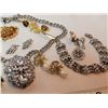 Image 3 : Rhinestone jewelry pieces, tiger eye & vintage pins.