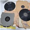 Image 3 : lot of various records, 1 broken