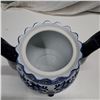 Image 2 : blue ceramic urn closed top