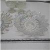 Image 2 : 3 glass plates and 4 glass cups