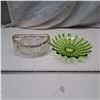 Image 2 : 2 glass bowls