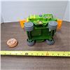 Image 2 : TMNT turtles pizza thrower form the 80's (has all pizza and works)