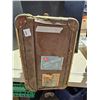 Image 4 : Vintage Suitcase 31"x11.5"x18".