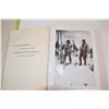 Image 2 : We live in arctic -book