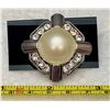 Image 1 : Vintage Faux Cabachon Pearl & Cz Brooch or Pendant