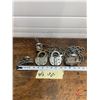 Image 1 : 2 CNR locks and 3 others no keys